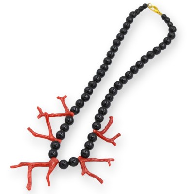 Handgjort chokerhalsband, L 40 cm ca. Släta onyxkulor och korallgrenar