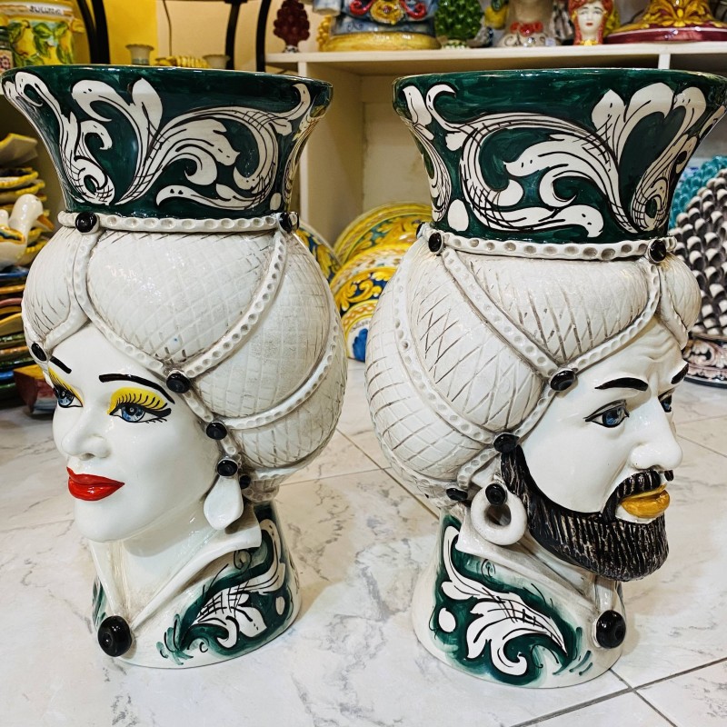 Quality over Quantity (QoQ) Releases Sicilian Head Model Norman kroon vaas glad keramische Caltagirone lengte 32 cm kleu