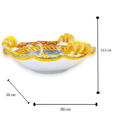 Centro de mesa festoneado con asas onduladas, cerámica de Caltagirone, Ø 38 cm aprox., decoración de cinta, barroca y trenza.