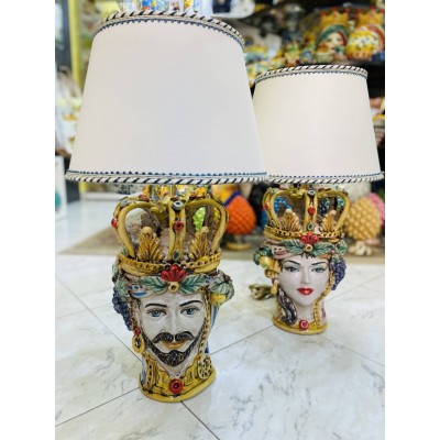 Caltagirone Moor-Kopflampe mit Empire-Modellkrone, antike Craquelè-Emaille – ca. H 55 cm (1 Stück) - 