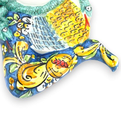 Trinacria in ceramica Caltagirone, h 38 x 38 cm ca. fondo blu, decoro Limone e Melograno