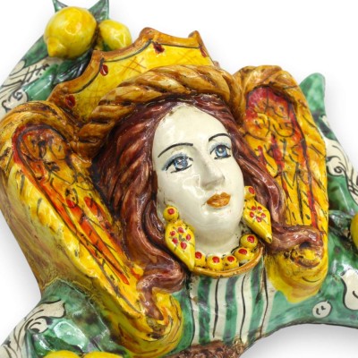 Trinacria ceramica Caltagirone, h 32 x 32 cm ca. Verderame, decoro Barocco con applicazioni Limoni