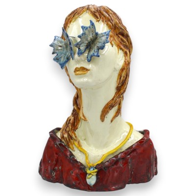 "Frihet" Byst av en kvinna med fjärilar, Caltagirone keramik, ca 32 x 23 cm. LIMITIERAD UPPLAGA