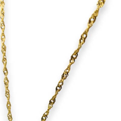 Collar de acero con colgante de cerámica siciliana de Caltagirone, L 65 + 8 cm aprox., con coral y perlas naturales.