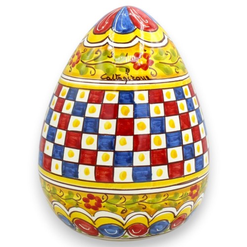 Œuf en céramique de Caltagirone, env. 20 x 14 cm. Décor...
