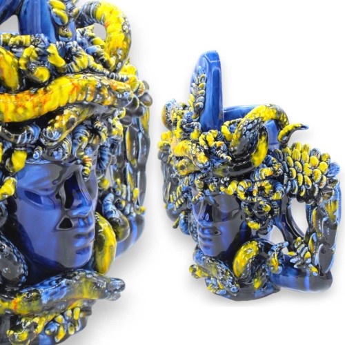 Trinacria Model Head h 28 x 27 cm approx. Sicilian Ceramic, Rich in Relief Applications, Blue Background, third firing