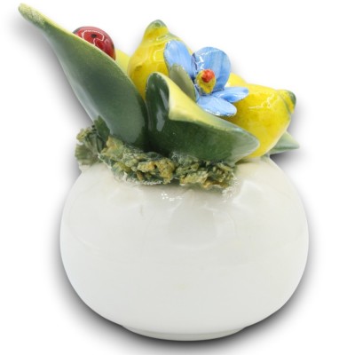 Diffusorburk, fin keramik, ca 12 x 13 cm. Applikationer av citroner och blad.