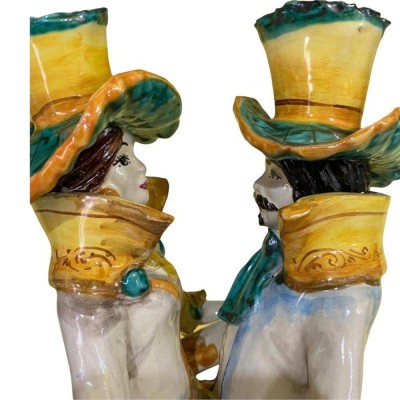 Signorotti Danzanti, Lumiere em cerâmica Caltagirone, decorações em relevo - Altura cerca de 50 cm - 