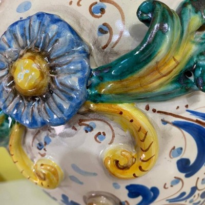 Dansers, Ceramische lichten van Caltagirone, opluchtings decoraties, ongeveer 50 cm - 
