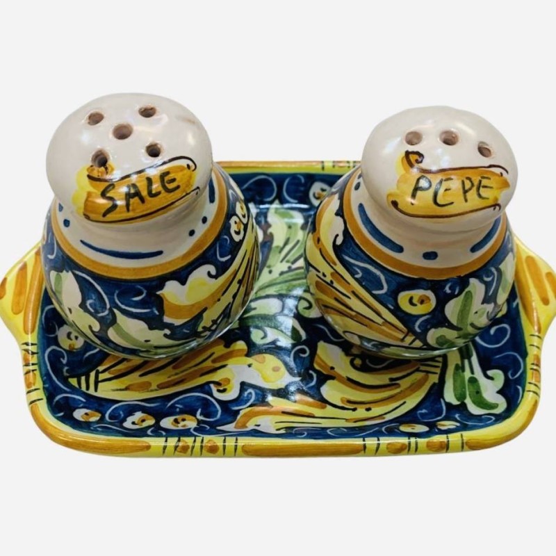 Salz- und Pfefferset mit Tablett aus feiner Caltagirone-Keramik – Maße 20 x 10 cm - 