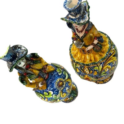 Par de Signorotti, Lumiere en cerámica Caltagirone, decoraciones en relieve - Altura unos 50 cm - 