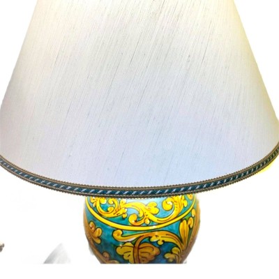 Lume in ceramica di Caltagirone fondo Verderame e decoro barocco giallo - altezza circa 65 cm - 