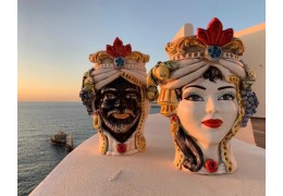 "Moor's Head": en berättelse om kärlek, svartsjuka och hämnd bakom en ikon av Sicilien